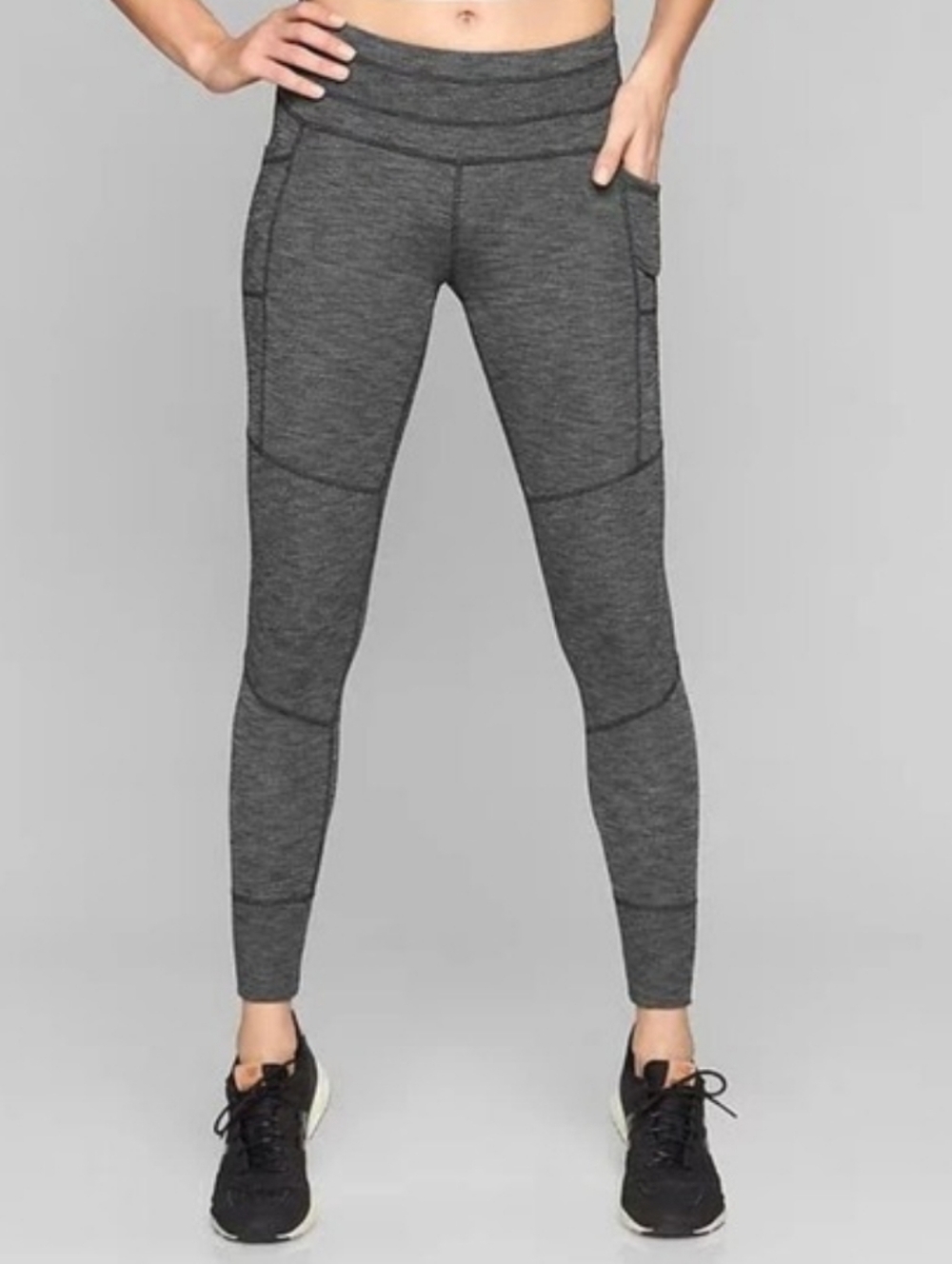 Athleta Excursion Size M Heathered Gray Active Joggers